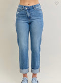 Judy Blue HW bf crisscross mild destroy single cuff